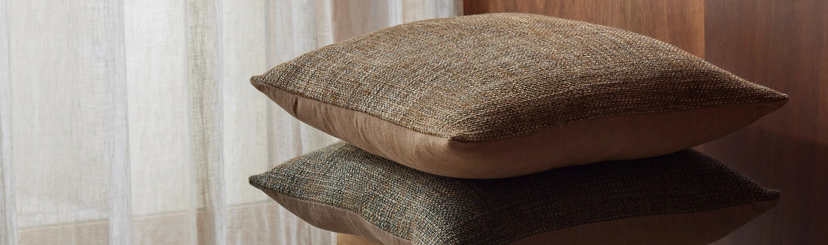 plain & styling cushions